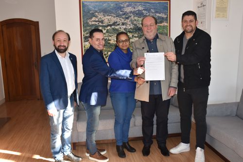 Foto Nova Petrópolis e CDL firmam parceria para realização da Magia do Natal 2025