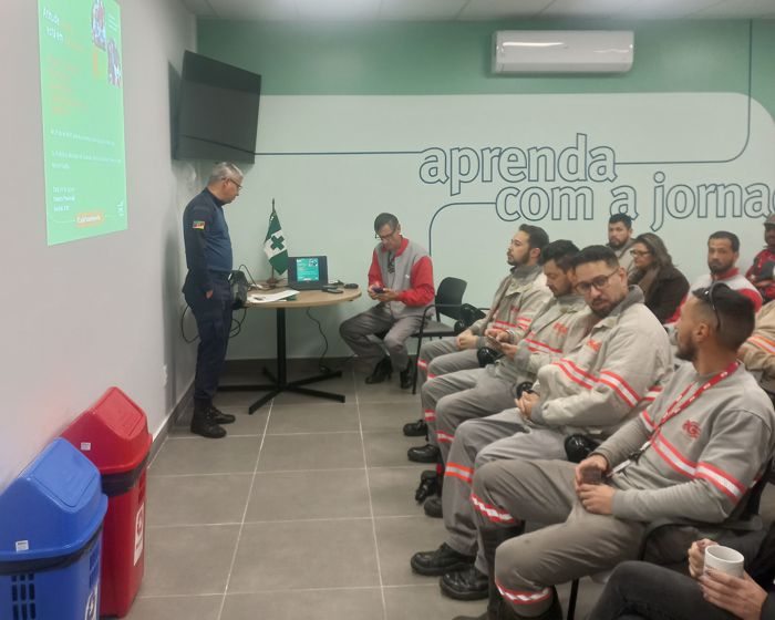 Foto Palestra trânsito RGE (1)