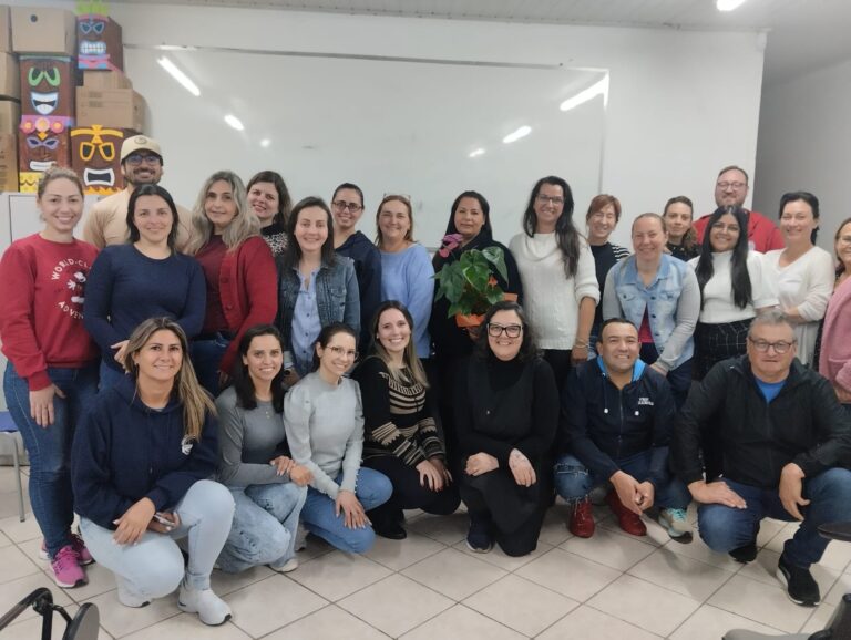 EscolaGentil Bonatto recebe primeira ação da Semana da Saúde doAdolescente