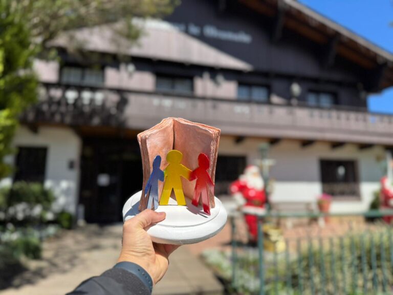 Homenagem aos mestres Câmara realiza entrega do Troféu Professor Destaque Legislativo nesta quinta