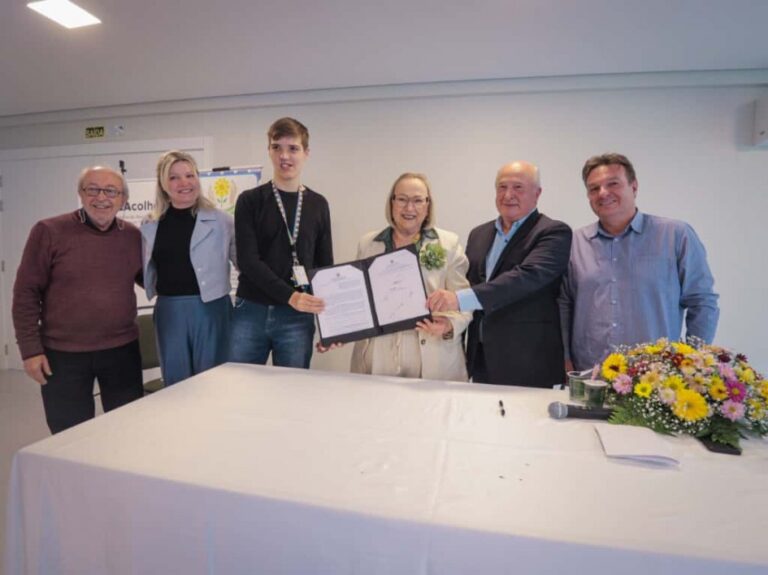 PHOTO-2025-10-09-17-09-18