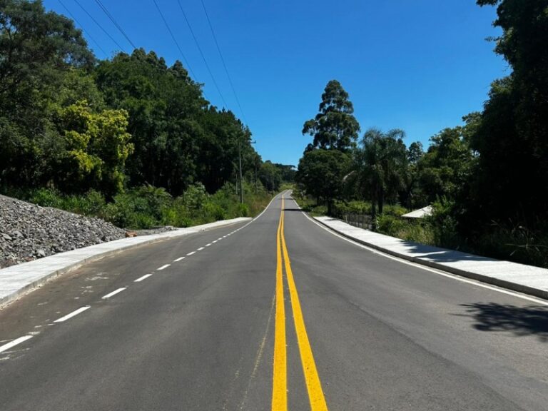 Foto asfalto Gramado Sta Maria do Herval