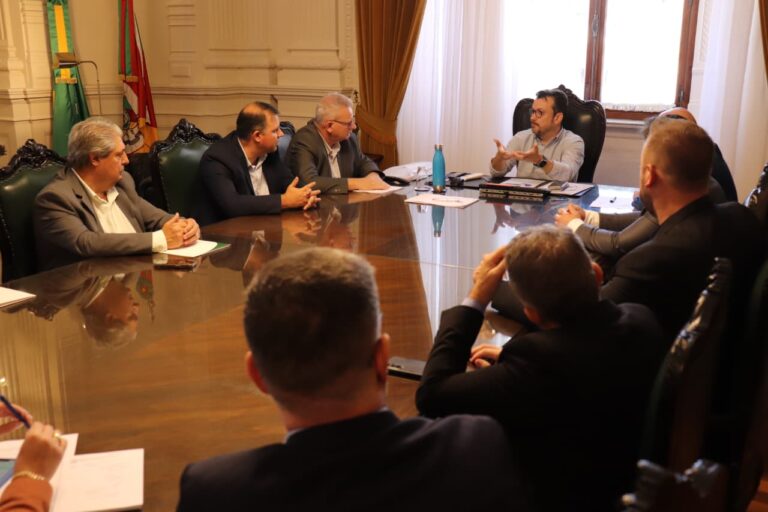 Reunião Amserra na Casa Civil