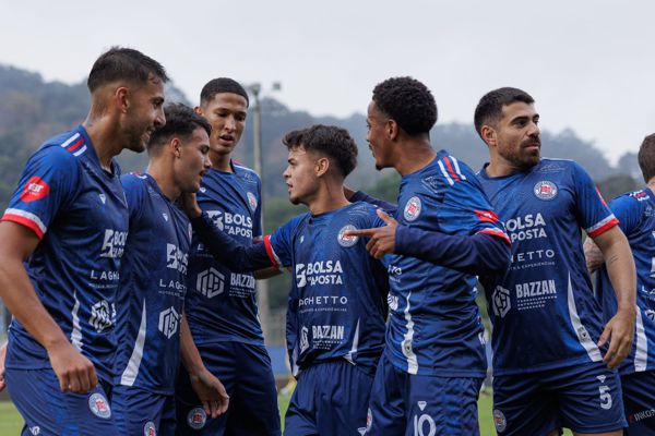 Foto Gramadense vence Moonson
